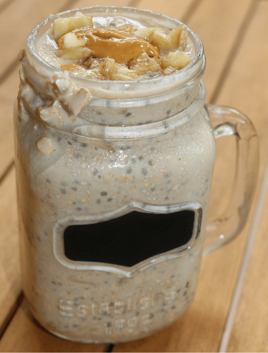 Healthy breakfast recipes: overnight oats