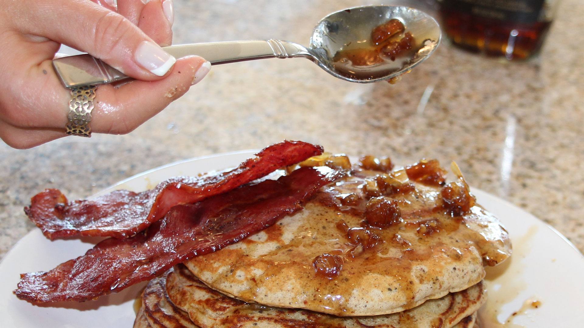 Healthy breakfast recipes: bacon & date protein pancakes