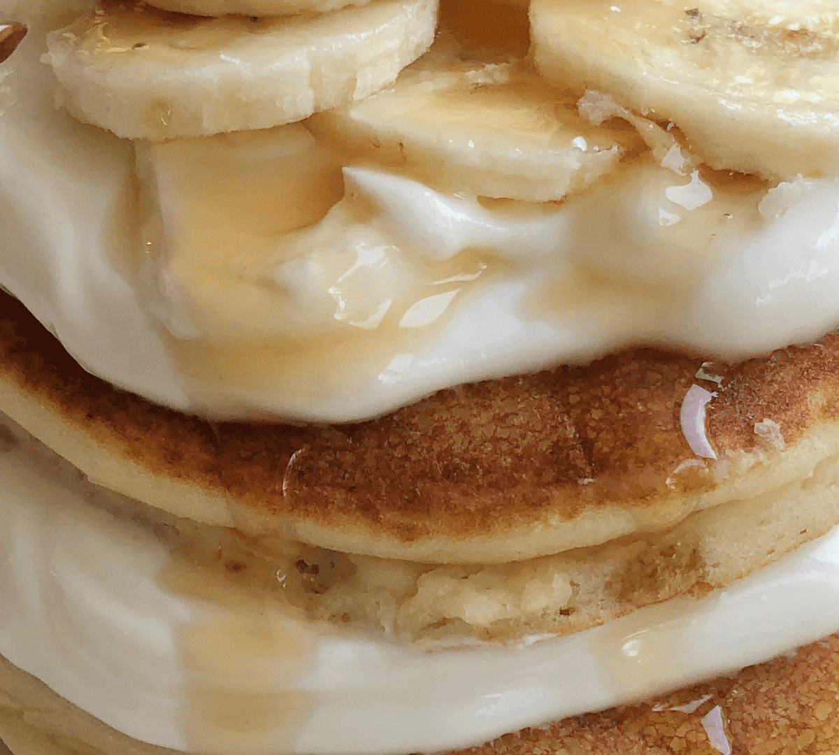 High Protein Banana Cream Pie Pancakes